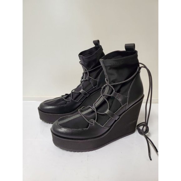 Steve Madden Atomic Wedge Lace-Up Bootie in Black Leather - Picture 2 of 11